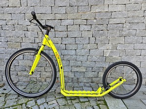 Kolobežka KOCKA TOUR MAX G6 - neón lemon