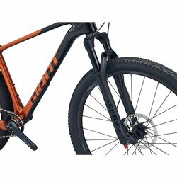 Bicykel GIANT XTC Advanced 29 2 - L, black/amber glow